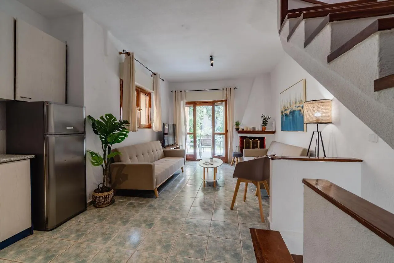 Blackhaus Pefkochori Chalkidiki Luxury Villa 0*,  Greece